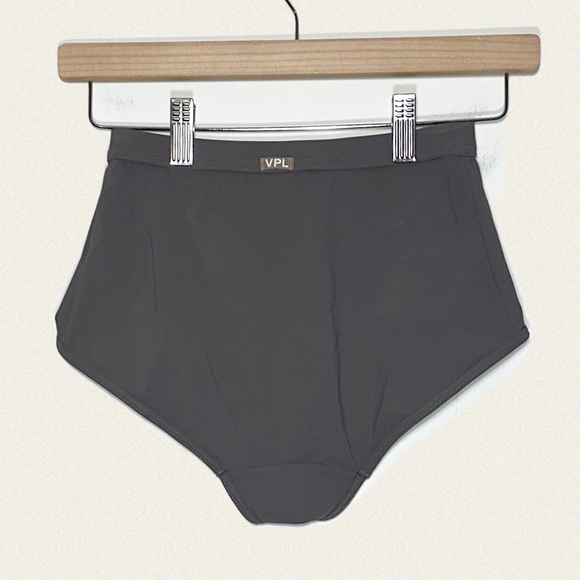 VPL Bikini Set - Picture 15 of 15